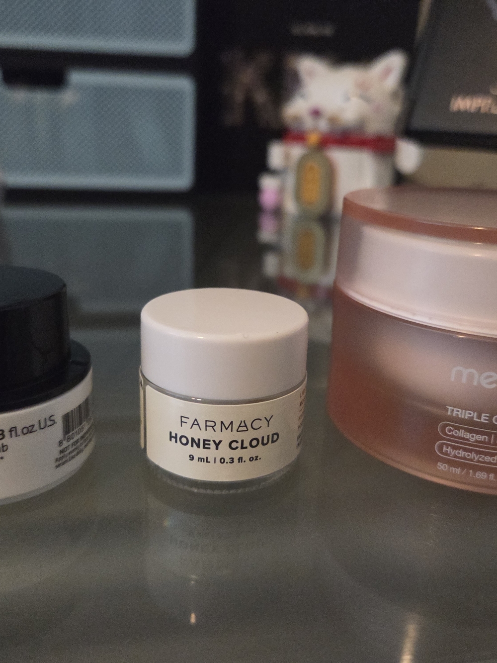 Skincare Bundle - Picture 2 of 3
